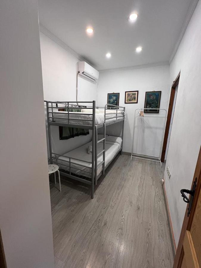 Bbtk Hostel Malaga Exterior photo